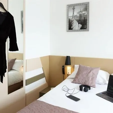 Le Saint Germain 3* Aulnay-sous-Bois