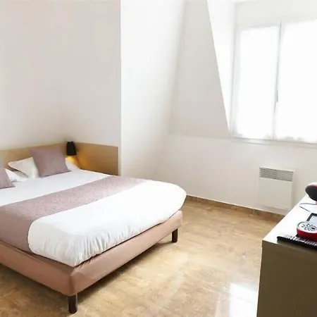 Le Saint Germain Hotel 3*