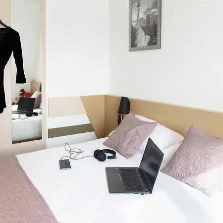 Le Saint Germain Hotel