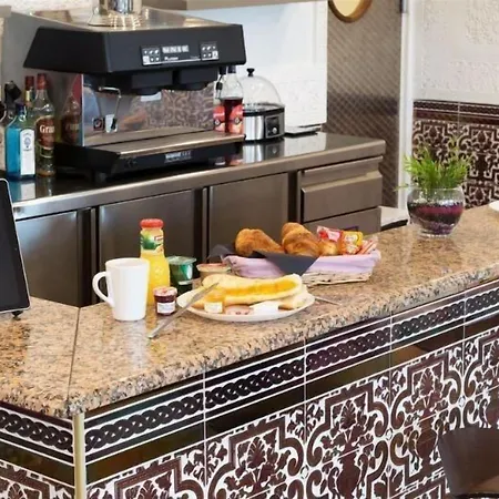 Le Saint Germain Hotel 3*