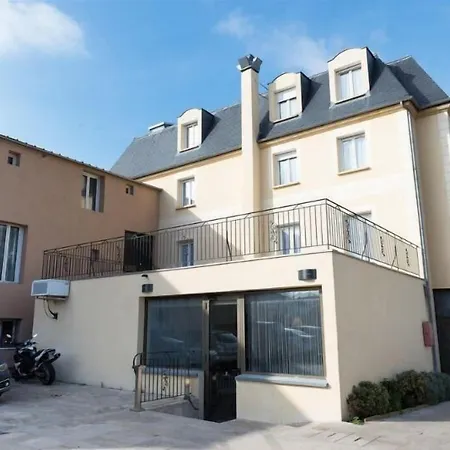 Le Saint Germain 3*