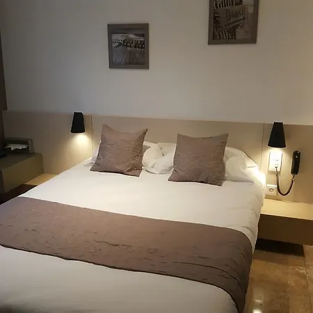 Le Saint Germain Hotel Aulnay-sous-Bois